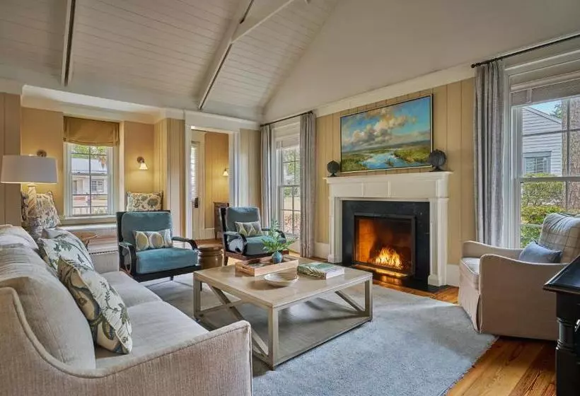 فندق Montage Palmetto Bluff Residences