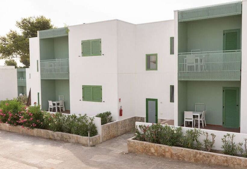 Porto Giardino, Cdshotels