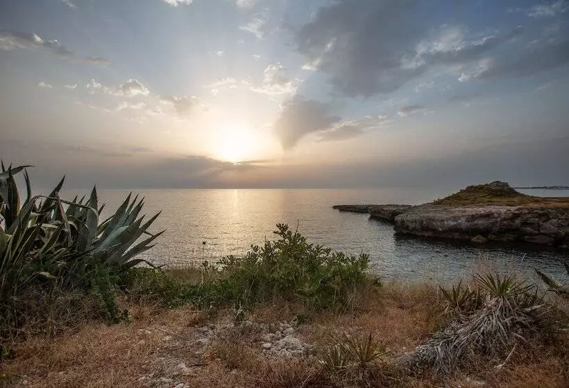 Porto Giardino, Cdshotels