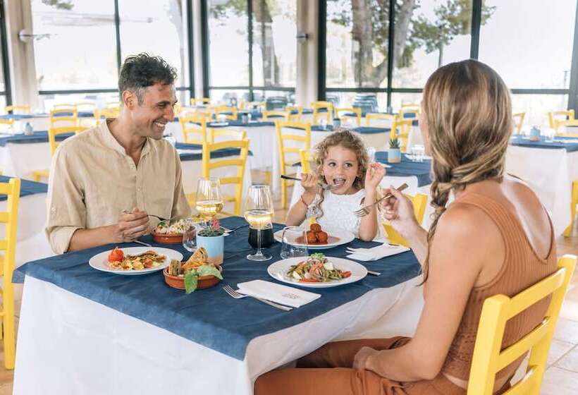 Porto Giardino, Cdshotels