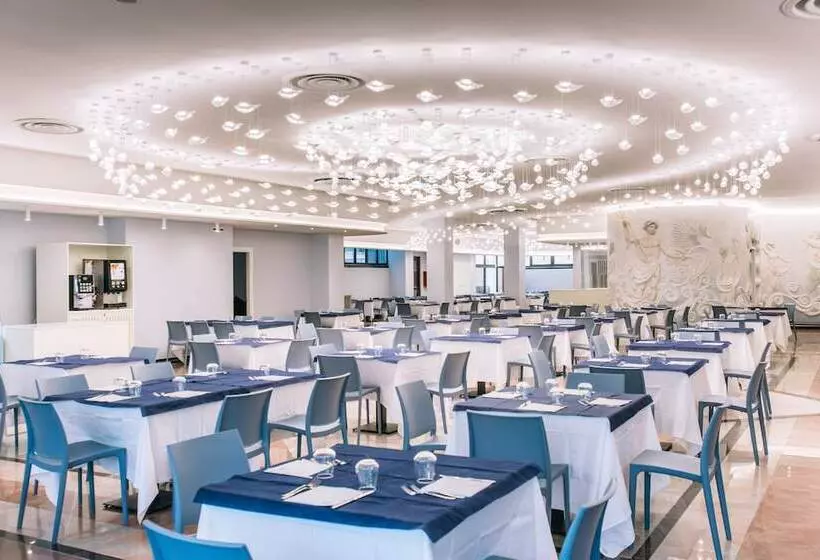 Porto Giardino, Cdshotels