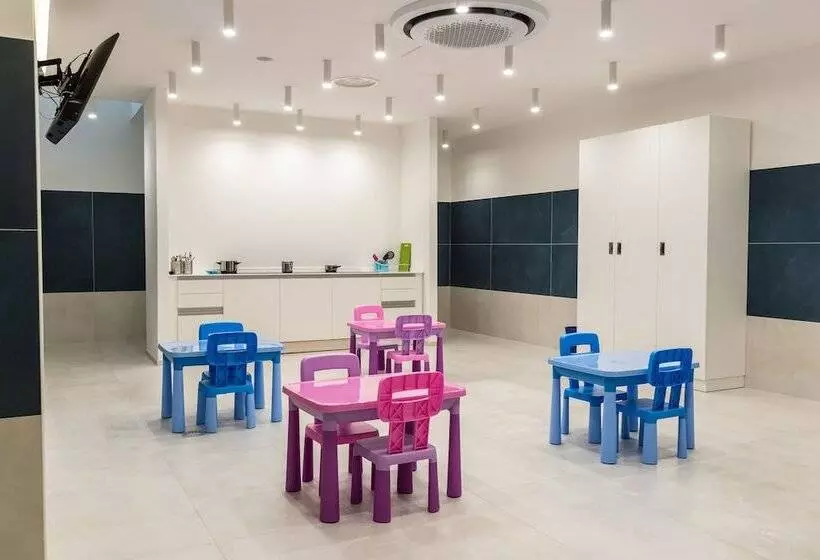 Porto Giardino, Cdshotels