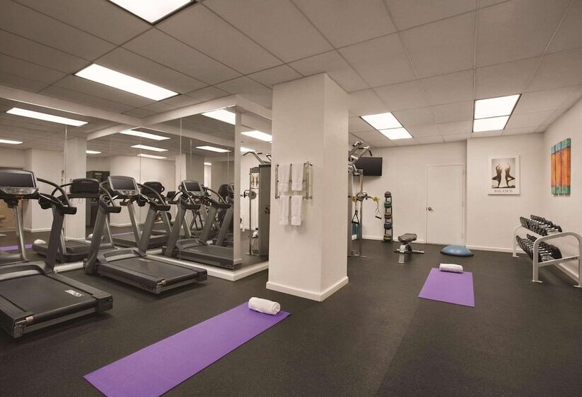 Radisson Hotel New York Wall Street