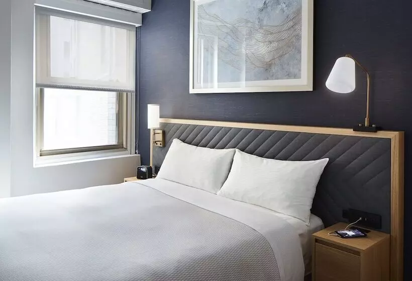 Radisson Hotel New York Wall Street