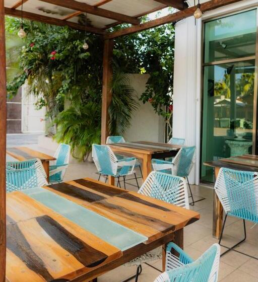 בית מלון כפרי Caribe Princess