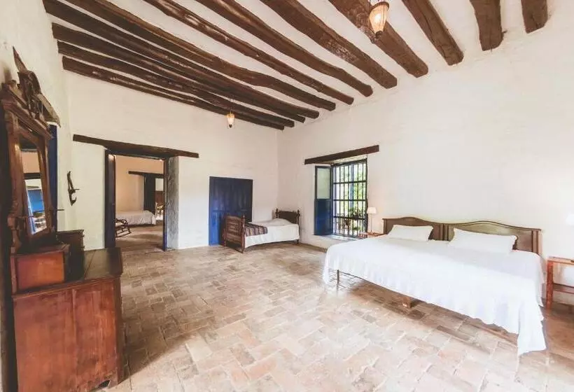 ホテル Hacienda Pisoje