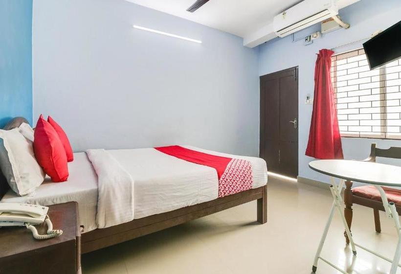 فندق Oyo Flagship 75579 Hussain S Marwa