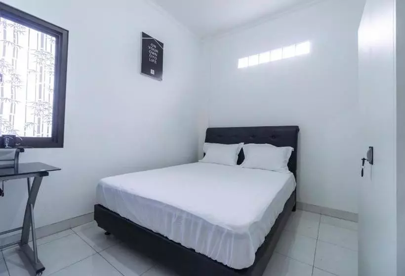 ホテル Oyo Life 2863 Rumah Q Syariah