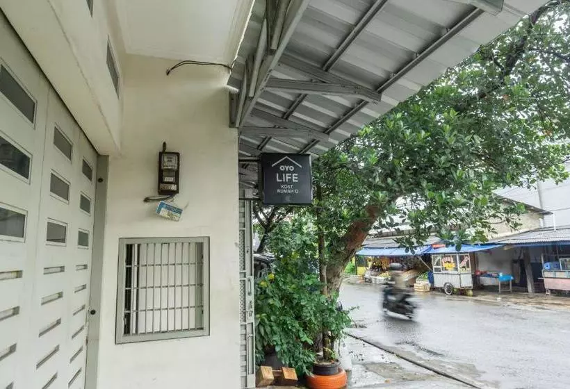 ホテル Oyo Life 2863 Rumah Q Syariah