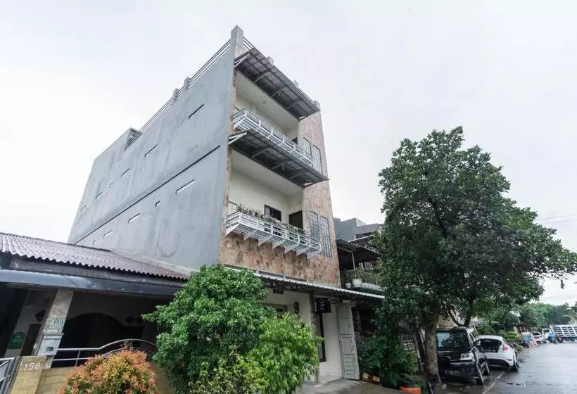 ホテル Oyo Life 2863 Rumah Q Syariah