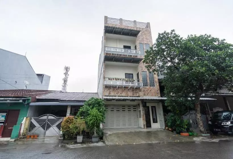 ホテル Oyo Life 2863 Rumah Q Syariah