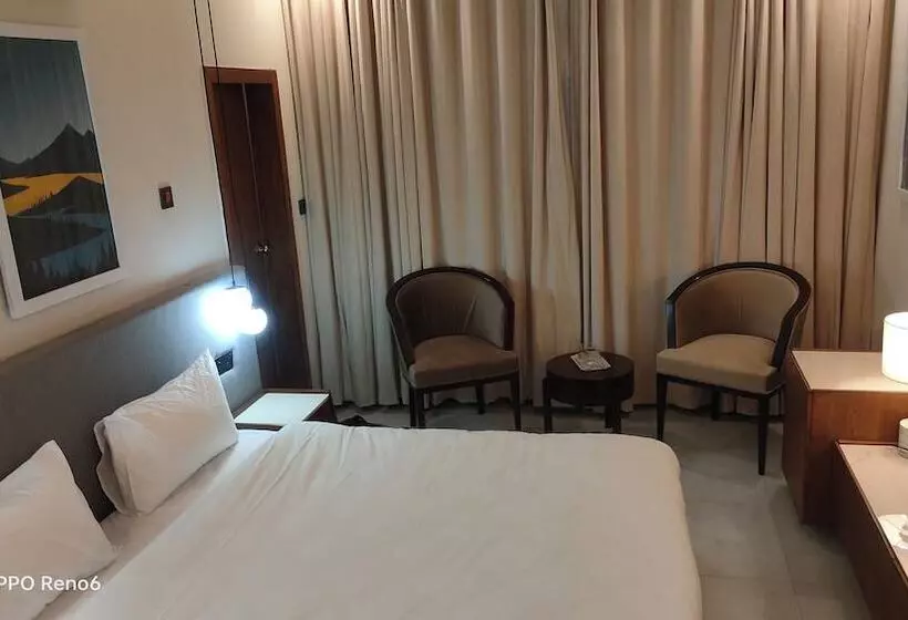 هتل Star Islamabad