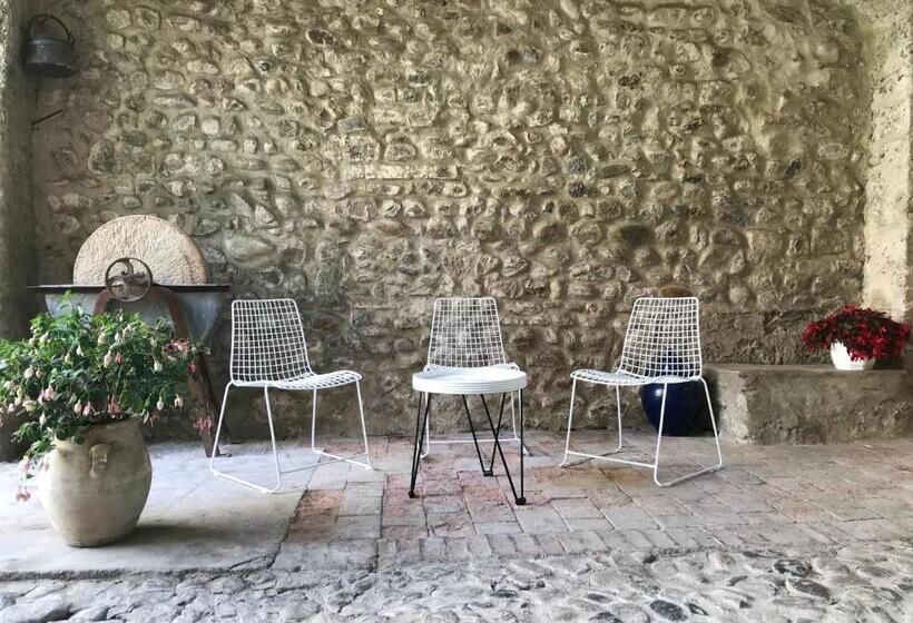 ペンション Les Cailloux Dorés