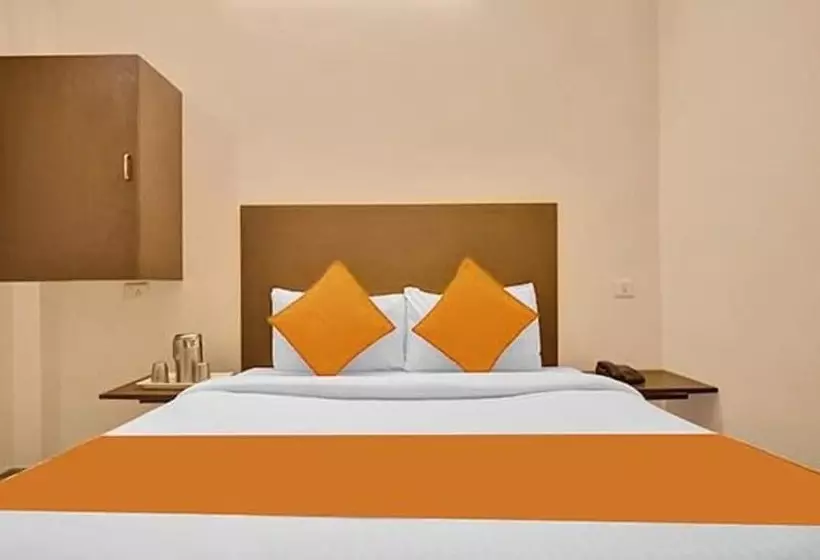 ホテル Fabexpress Joel Inn