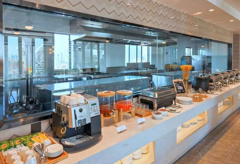 ホテル Maxx Phnom Penh Downtown By H World