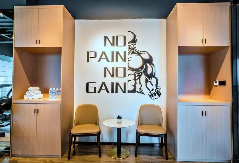 ホテル Maxx Phnom Penh Downtown By H World