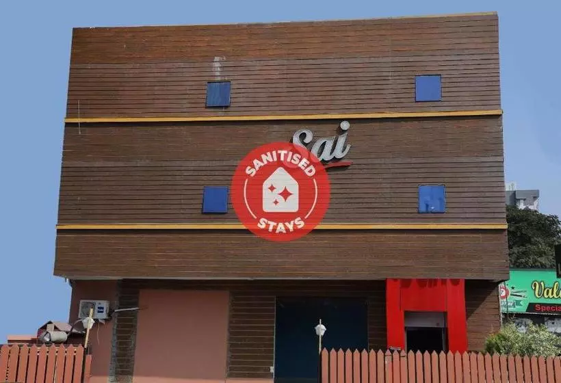 هتل Oyo 24282 Sai Lodging