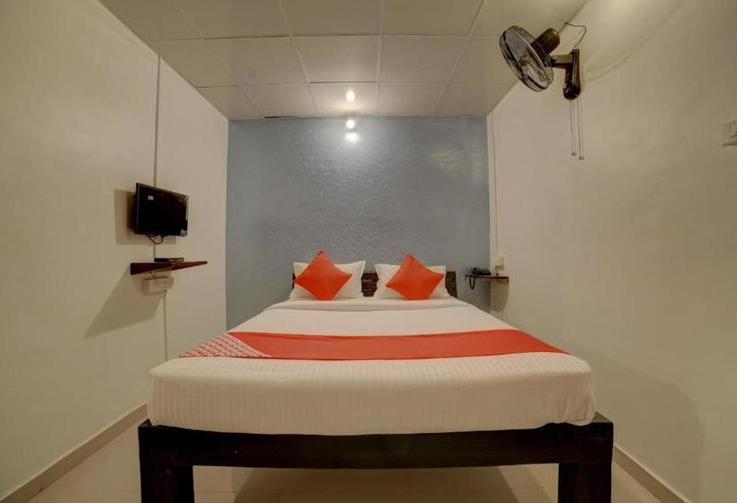 Hotelli Oyo 24282 Sai Lodging