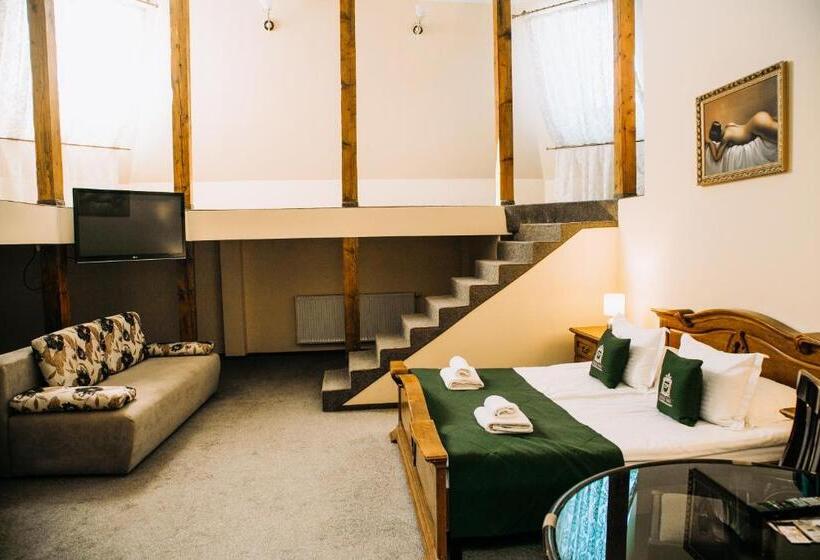 בית מלון כפרי Zolota Pava