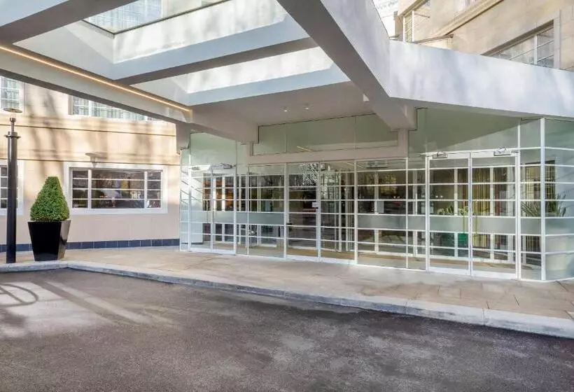 Meliá White House Hotel Apartments