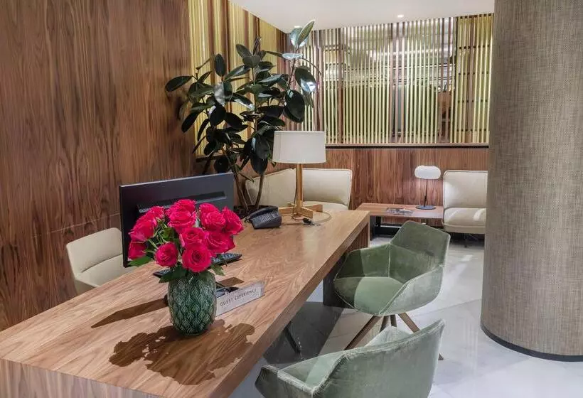 Meliá White House Hotel Apartments