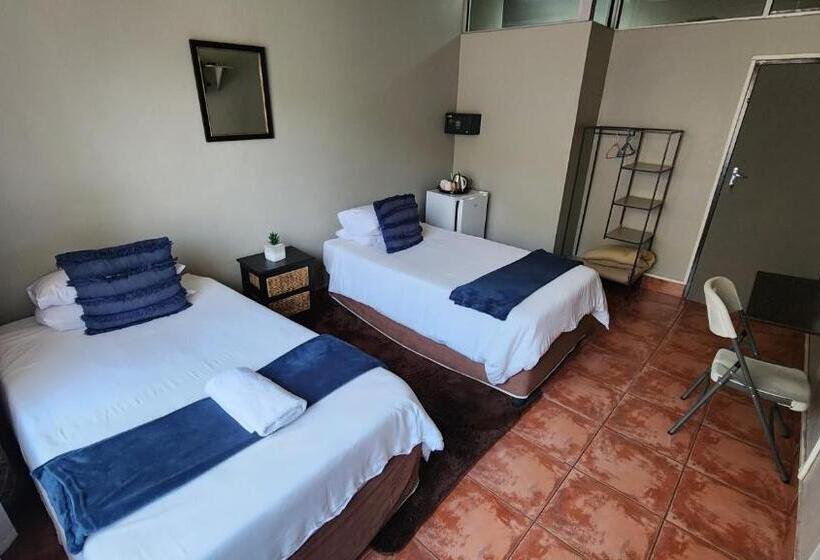 ペンション Casa Feliz