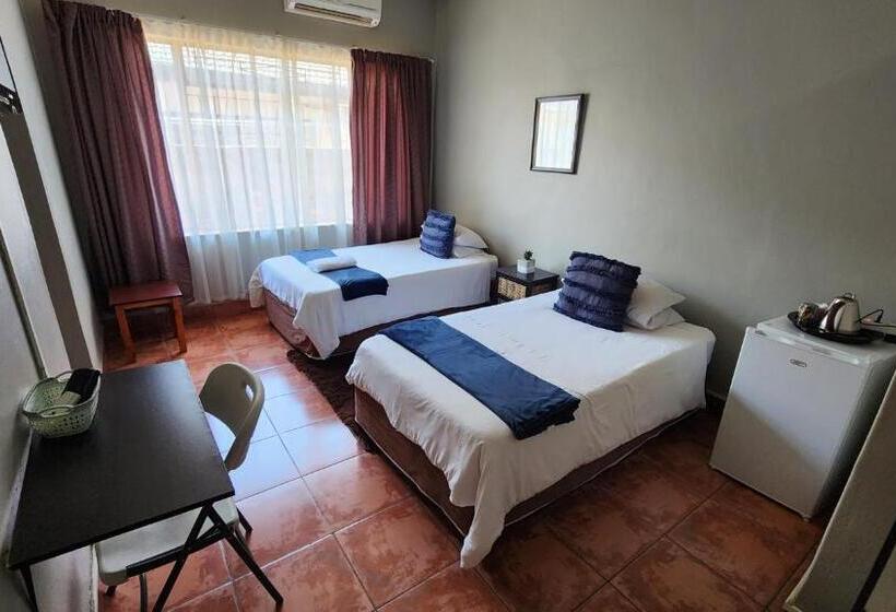 ペンション Casa Feliz