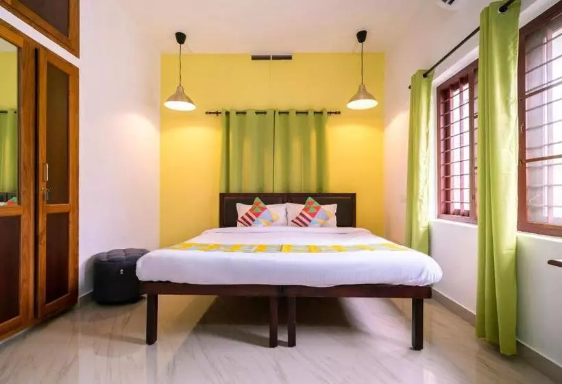 ペンション Oyo Home 22616 Elegant Puthussery Apartments 3 Bhk