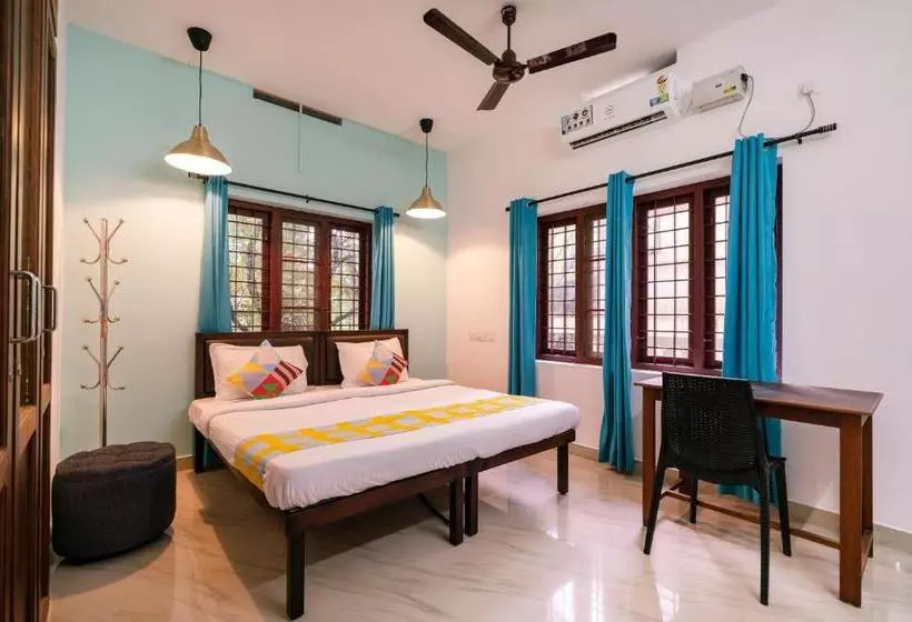 ペンション Oyo Home 22616 Elegant Puthussery Apartments 3 Bhk
