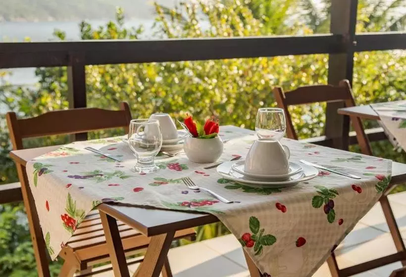 Majatalo Pousada Toca Do Mar