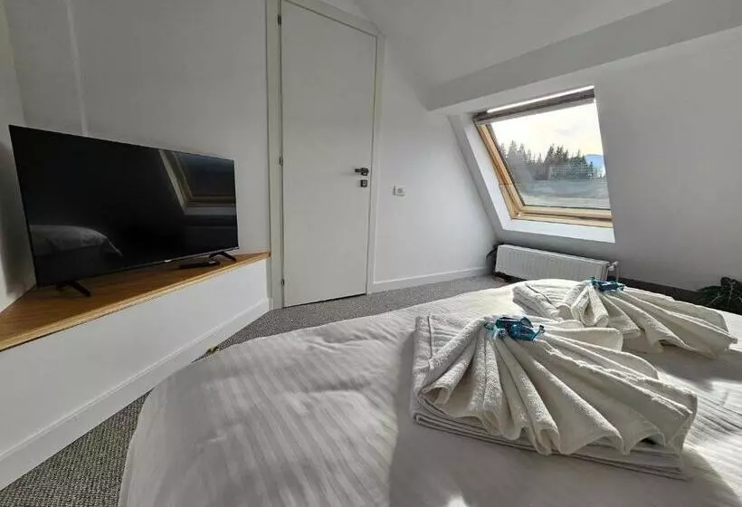 تختخواب و صبحانه Camere De Inchiriat Igloo