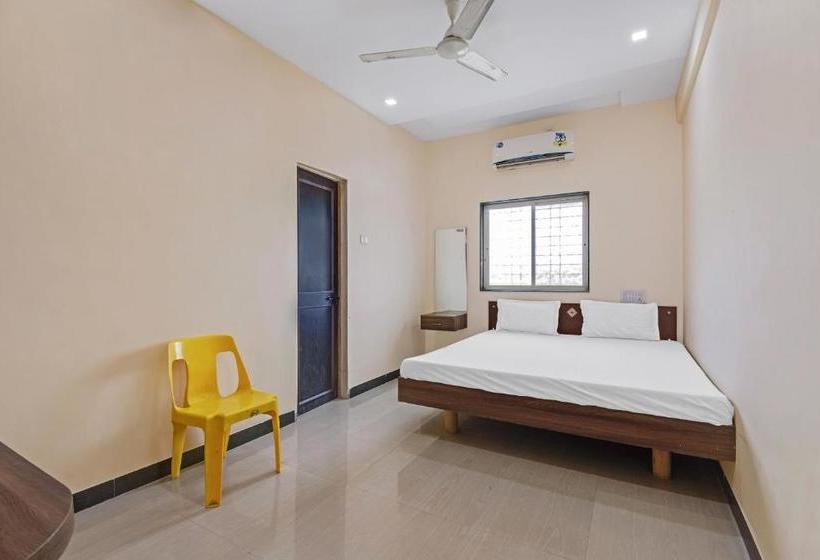 Hotel Spot On 44687  Nandini Lodging