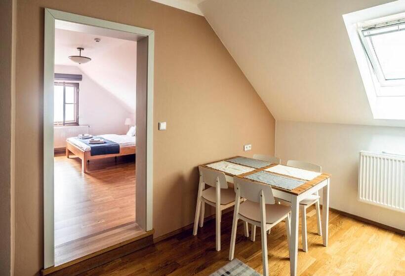 Panzió Penzion Thir