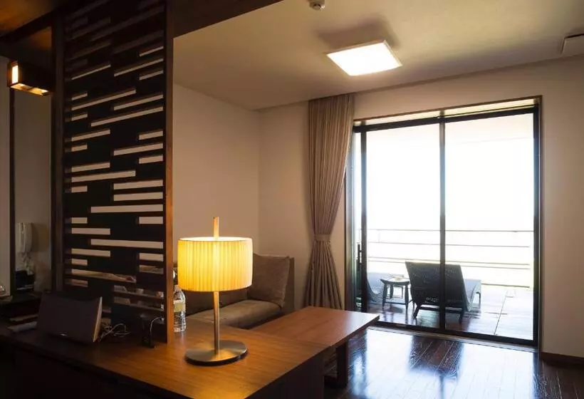 Hotelli Amakusa Tenku No Fune