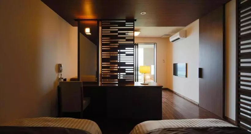 Hotelli Amakusa Tenku No Fune