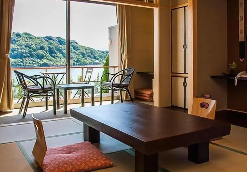 ホテル Ryokan Nakashimaso