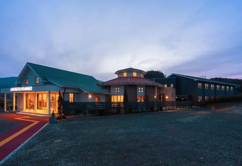 Hotelli Blissvilla Hasami