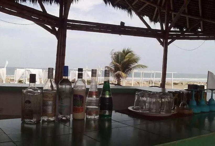 هتل Boca Beach Resort Club