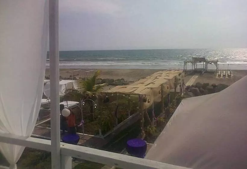 هتل Boca Beach Resort Club