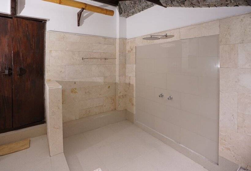 בית מלון כפרי Rinjani Lodge