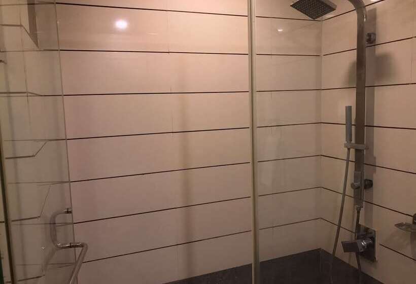 Pearl Hotel & Banquets Ahmedabad