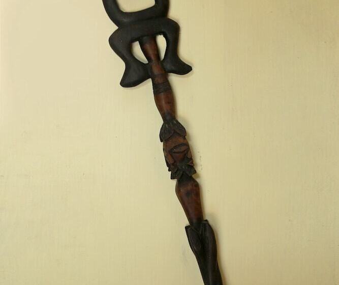 פנסיון Heina Villa Colombo