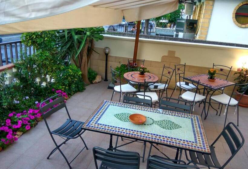 مبيت وإفطار Le Camelie