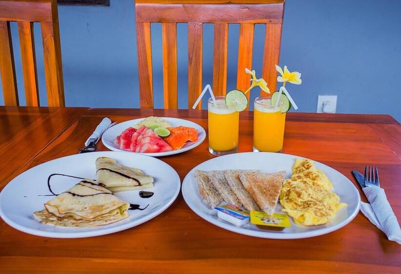 住宿加早餐  Sea Bridge Villa Ceningan