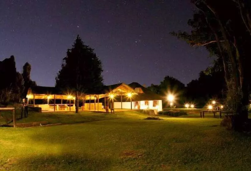 Everglades Hotel & Conference Centre