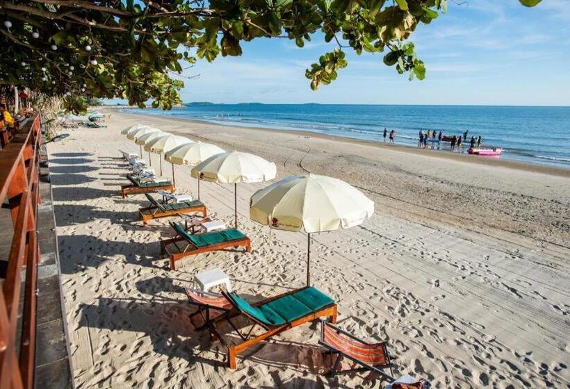 בית מלון כפרי Baansuan Aokhai Beach Resort