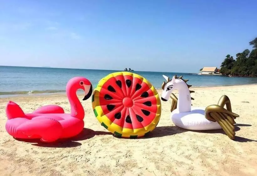 Hotelli Baansuan Aokhai Beach Resort