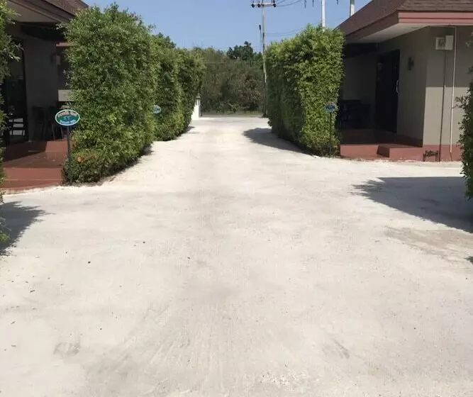 Hotelli Donsak Ville