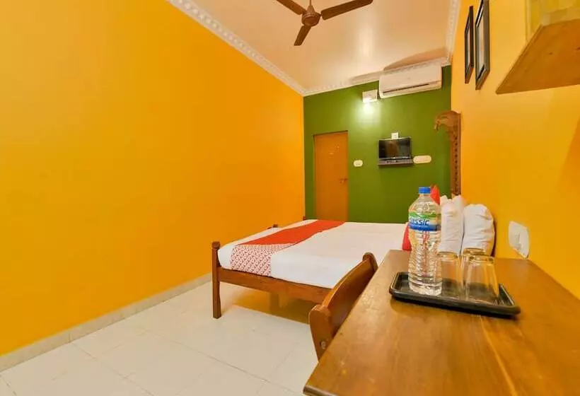 Hotelli Happy Rooms