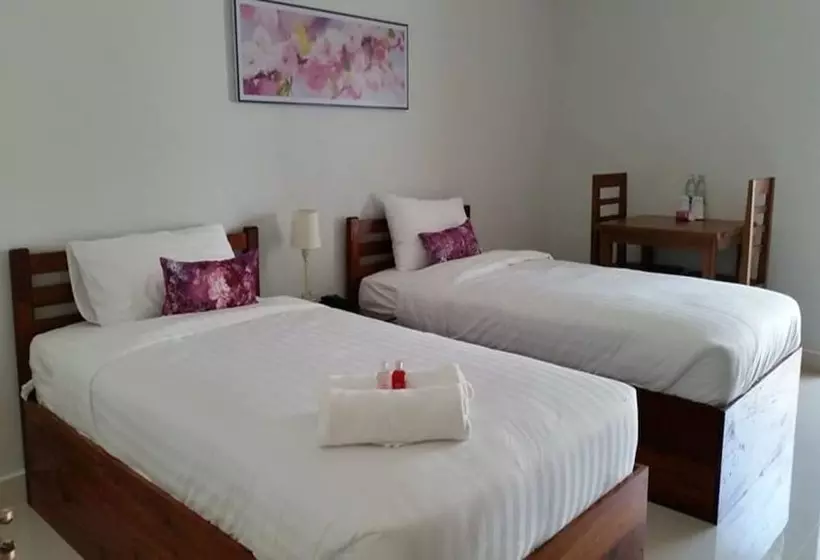 ホテル Iyara Residence